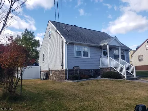 214 Irene St, Linden, NJ 07036