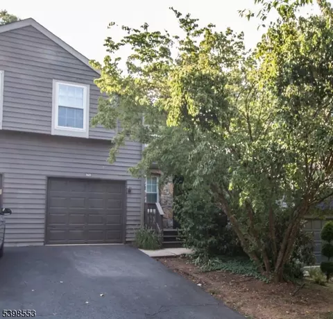 36 Needham #D, Princeton, NJ 08540