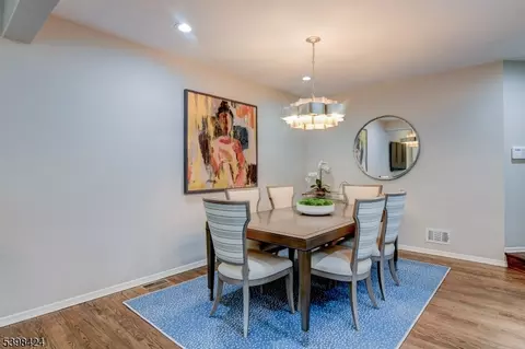 1102 Park Pl, Springfield, NJ 07081 photo 8