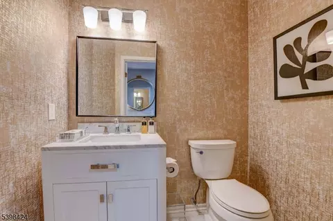 1102 Park Pl, Springfield, NJ 07081 photo 9