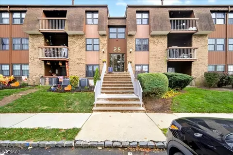 300 Alpine Way # C, Woodbridge Twp, NJ 07095