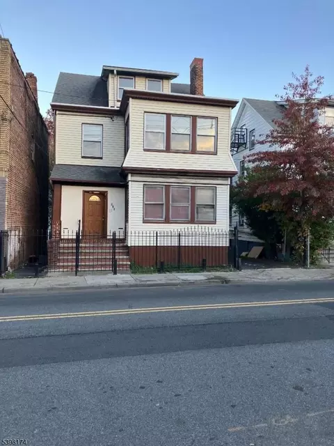 164 Stuyvesant Ave, Newark, NJ 07106