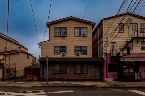 550 Ferry St, Newark, NJ 07105