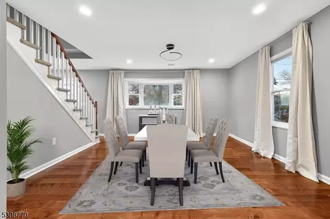 18 Baxter Rd, Edison, NJ 08817 photo 4