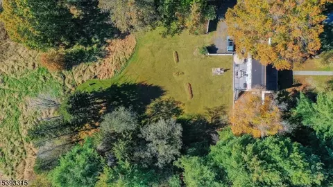 7 Toad Ln, Ringoes, NJ 08551 photo 3