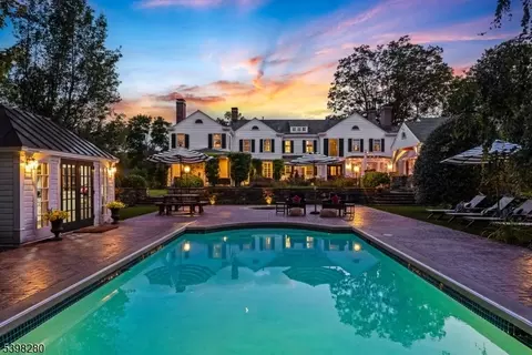 22 Talmage Rd, Mendham, NJ 07945 photo 3