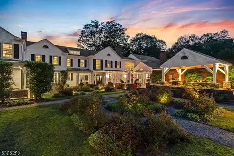 22 Talmage Rd, Mendham, NJ 07945 photo 4