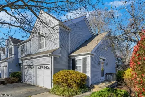 10 Rushmore Ln, Hackettstown, NJ 07840 photo 3