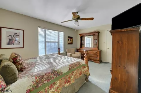 10 Rushmore Ln, Hackettstown, NJ 07840 photo 24