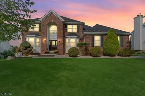 505 Marlin Farm Rd, Stewartsville, NJ 08886