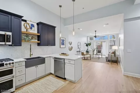 186 Walnut St #114, Bloomfield, NJ 07003