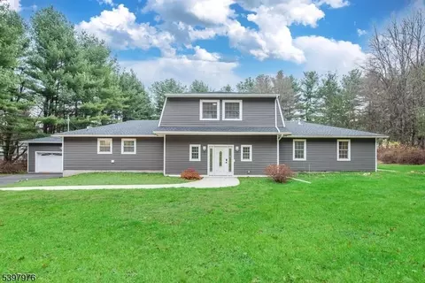 115 Scudders Rd, Sparta, NJ 07871