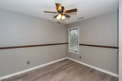 32 Sam Bonnell Dr, Clinton, NJ 08809 photo 10