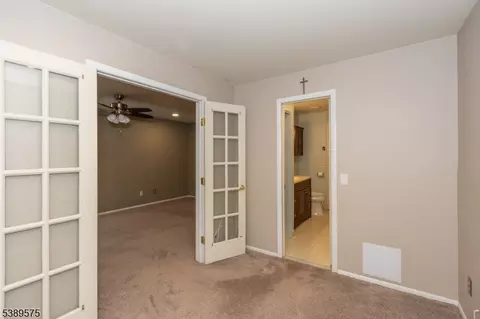 32 Sam Bonnell Dr, Clinton, NJ 08809 photo 21