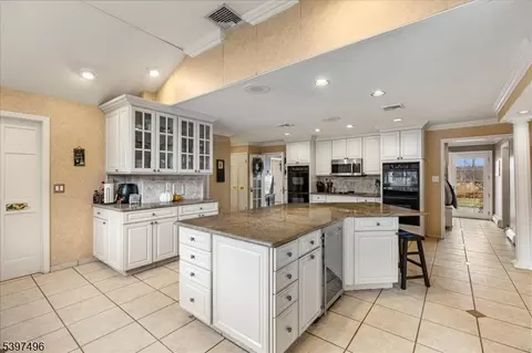 167 Douglas Rd, Far Hills, NJ 07931 photo 10