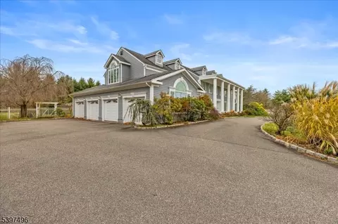 167 Douglas Rd, Far Hills, NJ 07931 photo 2