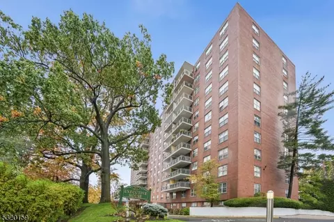 301 Beech St #12E, Hackensack, NJ 07601 photo 36