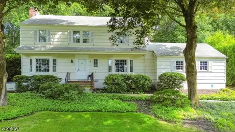 131 Van Houton Ave, Chatham Twp, NJ 07928