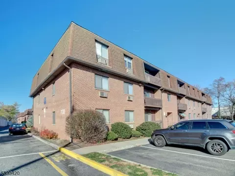 730 Mill St #F15, Belleville, NJ 07109