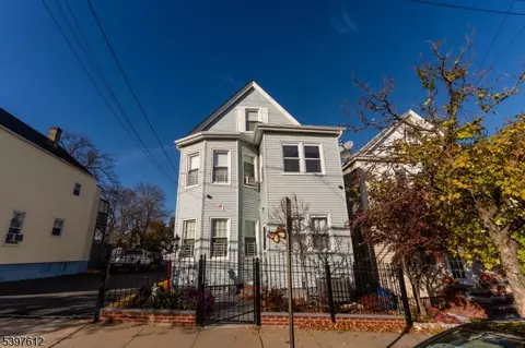 284 Summer St, Passaic, NJ 07055