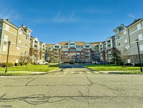 3121 Warrens Way, Wanaque, NJ 07465