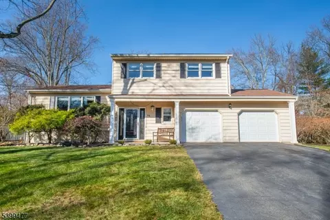 53 Westminster Dr, Parsippany, NJ 07054