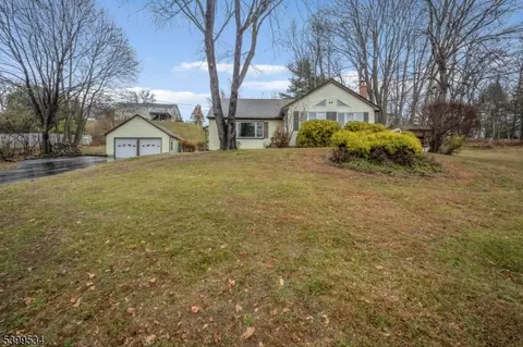 44 Beavers St, High Bridge, NJ 08829