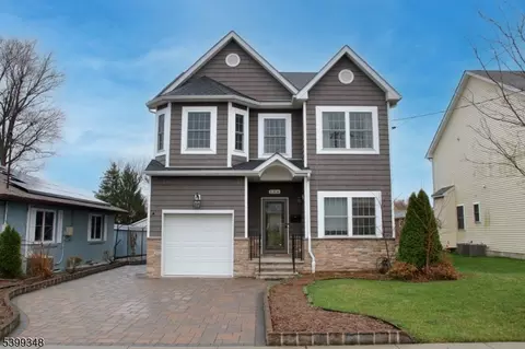 134 Beech St, Fords, NJ 08863