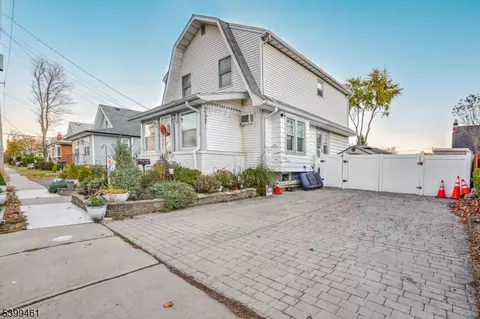 3-04 Bergen Ave, Fair Lawn, NJ 07410