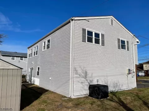 57 Greenbrook Rd, Middlesex, NJ 08846 photo 13