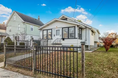 1123 E 3rd St, Plainfield, NJ 07062 photo 2