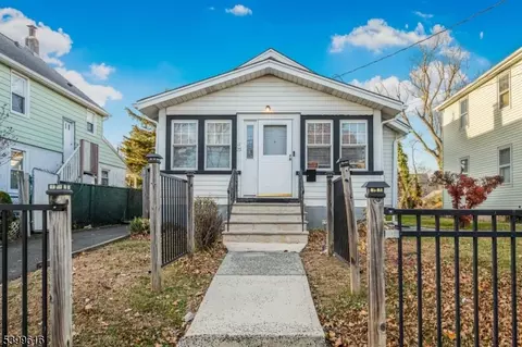1123 E 3rd St, Plainfield, NJ 07062