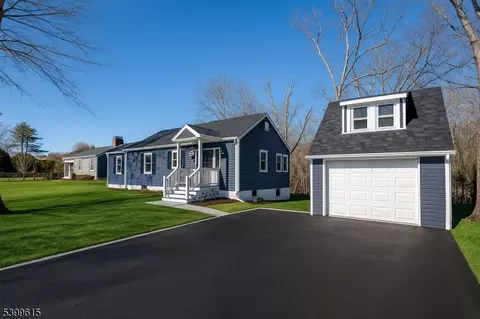 1 Vail Rd, Parsippany-troy Hills Twp, NJ 07034