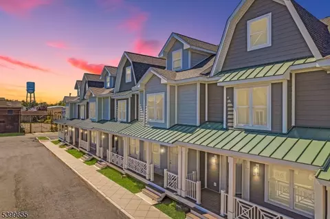 801 Main St A4 #A4, Avon By The Sea, NJ 07717
