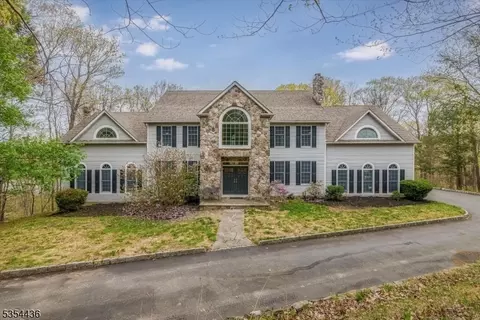 49 Morning Star Dr, Sparta, NJ 07871