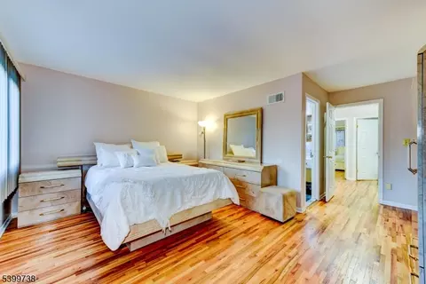 6 Hansen Pl, Wayne, NJ 07470 photo 32