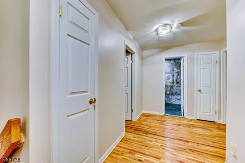 6 Hansen Pl, Wayne, NJ 07470 photo 28