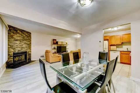 6 Hansen Pl, Wayne, NJ 07470 photo 14