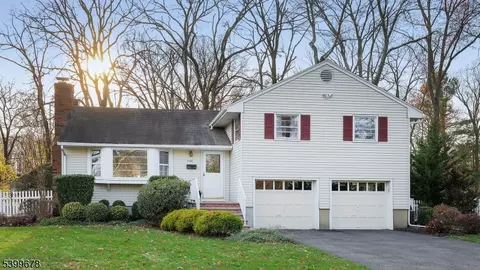 1148 Tanglewood Ln, Scotch Plains, NJ 07076