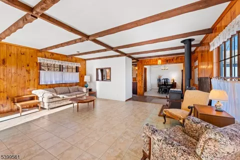 37 File Rd, Wantage, NJ 07461 photo 2