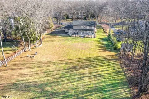 18 Dean Rd, Mendham, NJ 07945 photo 6