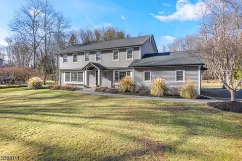 18 Dean Rd, Mendham, NJ 07945 photo 2
