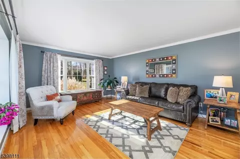 18 Dean Rd, Mendham, NJ 07945 photo 11