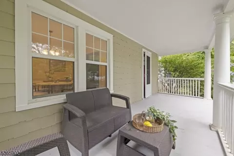 72 Meadowbrook Rd, Short Hills, NJ 07078 photo 5