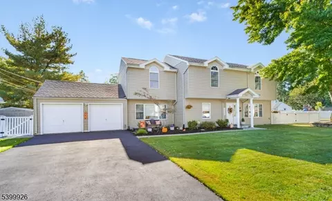 170 Donato Dr, Little Falls Twp, NJ 07424