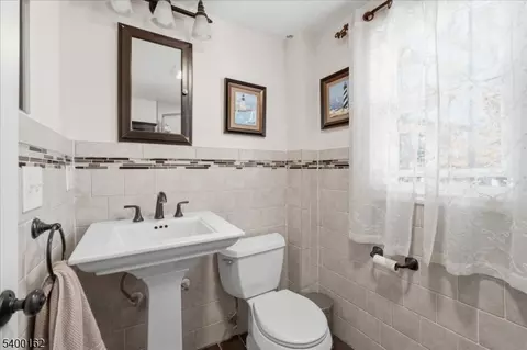26 Taft St, Nutley, NJ 07110 photo 26