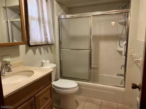 246 Walnut St, Nutley, NJ 07110 photo 12