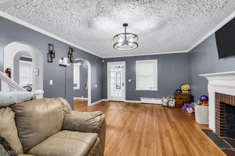 142 E 6th Ave, Roselle, NJ 07203 photo 7