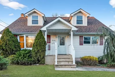 2114 W Camplain Rd, Manville, NJ 08835