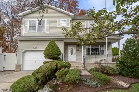 139 Murray St, Rahway, NJ 07065